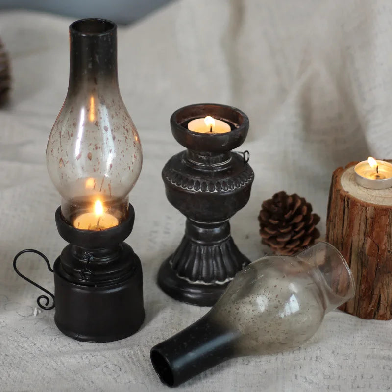 Creative Resin Crafts Nostalgic Kerosene Lamp Candle Holder Decoration Vintage Glass Cover Lantern Candlesticks Home Decor Gifts