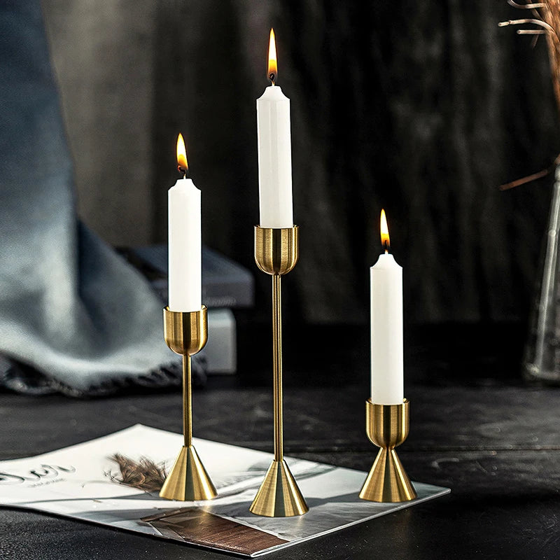 1PC European Gold Candle Holders Metal Candlestick Bar Party Decoration Candle Romantic Decoration Wedding Table New Year